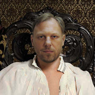 1 аватор в белой рубахе 320х320.jpg